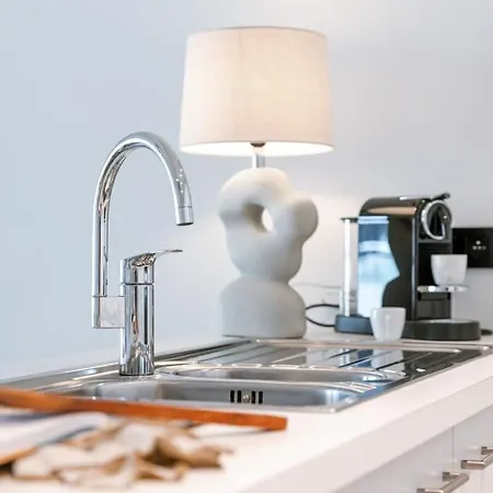 Huswell - High End Nearby The In With Parking קנוקה-הייסט