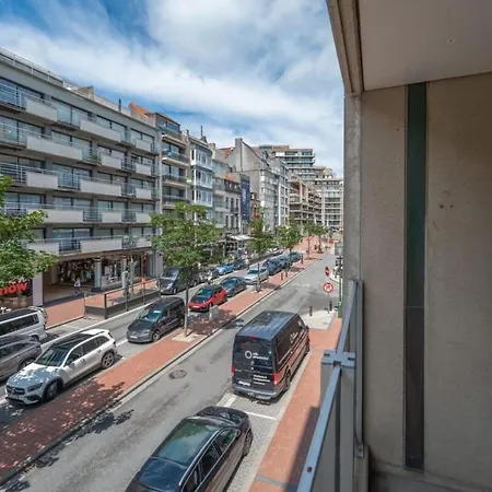 Huswell - High End Nearby The In With Parking דירה קנוקה-הייסט